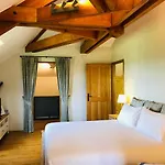 Les Cedres Du Linard, D'hotes Near Lascaux, Montignac, Sarlat-la-caneda, Dordogne