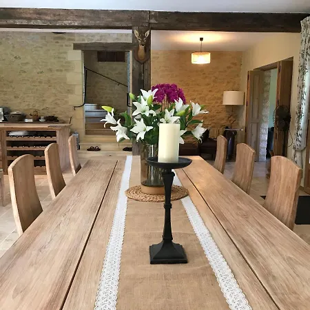 Les Cedres Du Linard, D'hotes Near Lascaux, Montignac, Sarlat-la-caneda, Dordogne Bed & Breakfast