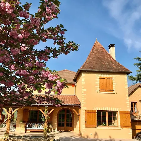 Bed & Breakfast Les Cedres Du Linard, D'hotes Near Lascaux, Montignac, Sarlat-la-caneda, Dordogne La Chapelle-Aubareil