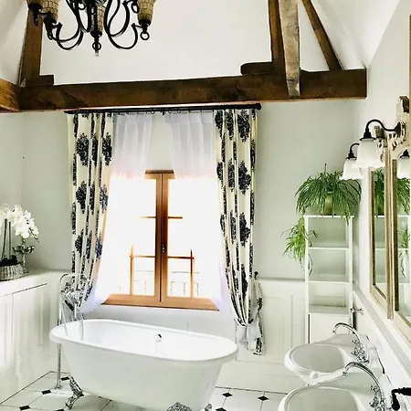 Les Cedres Du Linard, D'hotes Near Lascaux, Montignac, Sarlat-la-caneda, Dordogne 4*