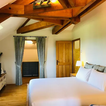 Les Cedres Du Linard, D'hotes Near Lascaux, Montignac, Sarlat-la-caneda, Dordogne